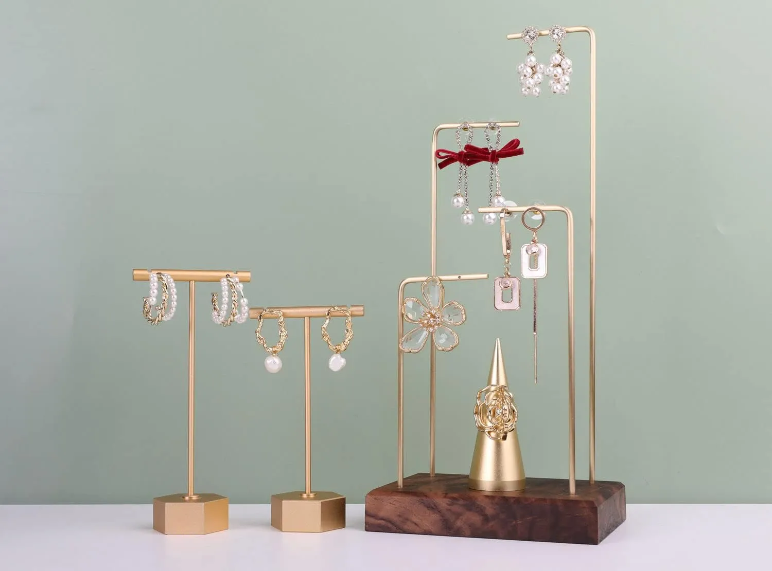 GemeShou Gold Metal Earring T Bar Stand, Single small earring hanger display, Retail earring holder for show, Jewelry earring organizer for Online store PhotographyGold-Hexagon Base Height 4.5"